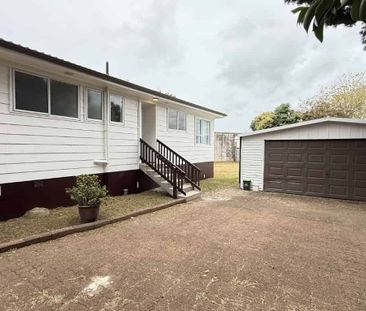 Newly Renovated 3 Bedroom, 1 Bathroom Home - Photo 4