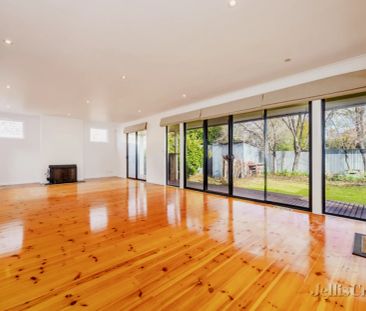 4 Bed, 2 Bath - Photo 1