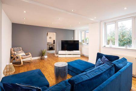 4 bedroom semi-detached house to rent - Photo 2