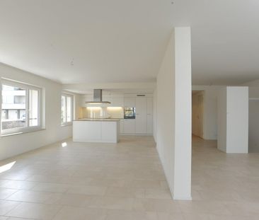 Helle 3.5-Zimmer-Wohnung mit Seeblick an der Seestrasse in Thalwil - Foto 3