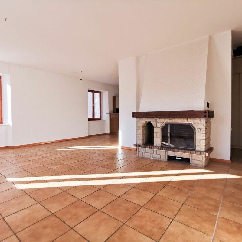 Grand appartement de 4.5 pièces avec cheminée - Photo 1