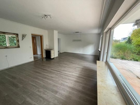 3 Zi. Wohnung mit großem Garten und Terrasse in Mitten von Wendelstein! - Foto 1