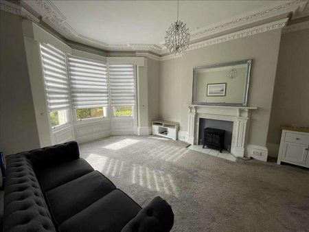 The Crescent, Filey, YO14 - Photo 4