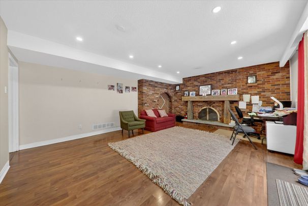 For Lease - 1719 Valentine Gardens, Mississauga, Ontario - Photo 1