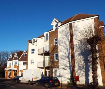 Rosemount Avenue, West Byfleet, Surrey, KT14 6LB - Photo 6