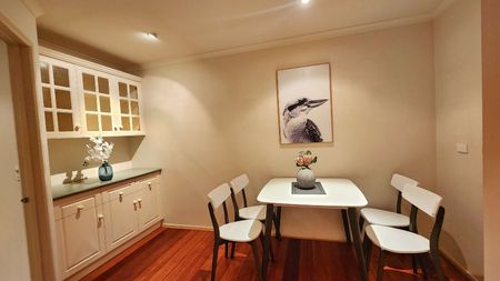 Cranbourne North - Photo 4