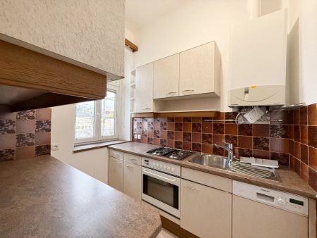 REDUZIERTER MIETZINS für 3 Monate! Helle 2-Zimmer-Wohnung mit Lift zu vermieten - 1140 Wien - Photo 2