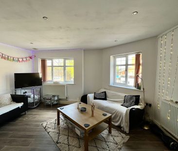 Flat 7, Bawas Place, NG7 3NW, NOTTINGHAM - Photo 3