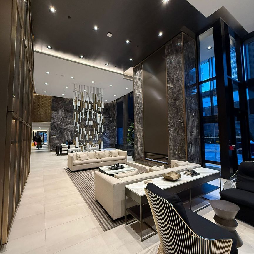 For Lease - 127 Broadway Avenue Unit# 3705, Toronto, Ontario - Photo 1