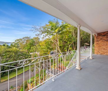 Spacious Family Home with Delightful Water Views - Photo 1