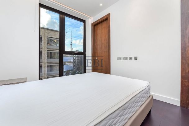 Haines House, 10 Charles Clowes Walk, SW11 7AH - Photo 1