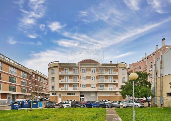 Apartamento T2 em Setúbal