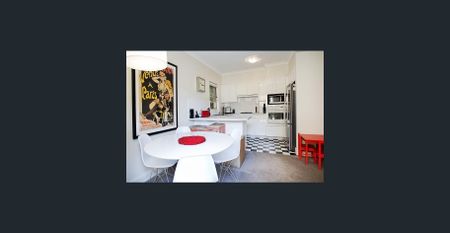 Bright 3 Bedroom Townhouse In The Heart Of Neutral Bay - Photo 4