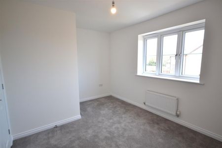 2 BED Semi-detached house To rent - Photo 4