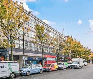 Kensington Church Street, London, W8 - Photo 2