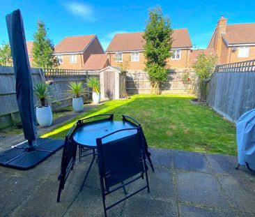 3 bedroom semi-detached house to rent - Photo 5