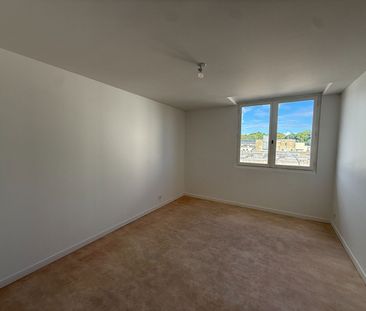 Location Appartement 4 pièces 82m² REDON 35600 - Photo 4