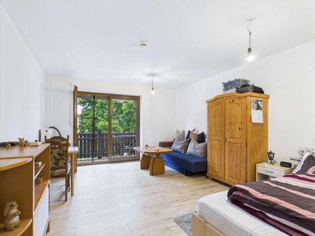 Modernisierte & ruhige 1-Raum-Wohnung mit Balkon in Lengenfeld - Photo 2