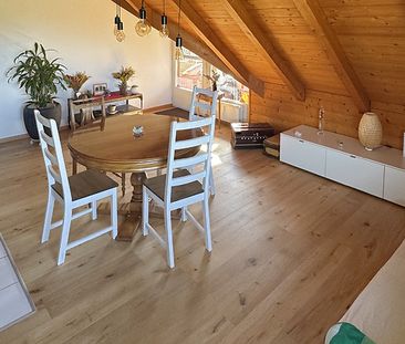 3 Zimmer-Dachwohnung in Kaufdorf (BE), möbliert, auf Zeit - Photo 1