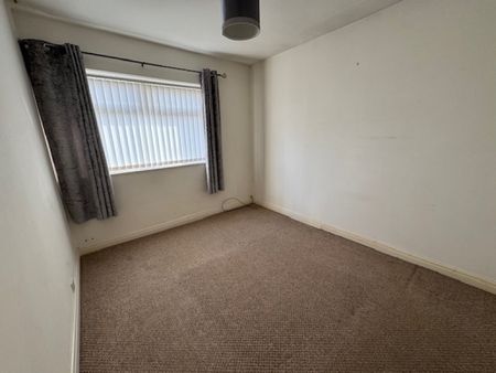 2 Bedroom Town House - Photo 4