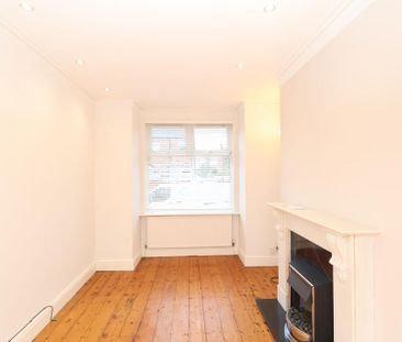3 bedroom end of terrace house to rent - Photo 5