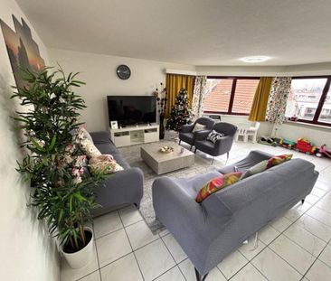 Gezellig, instapklaar appartement met 2 slaapkamers - Photo 1