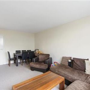 Putney Heath Lane, SW15 - Photo 1