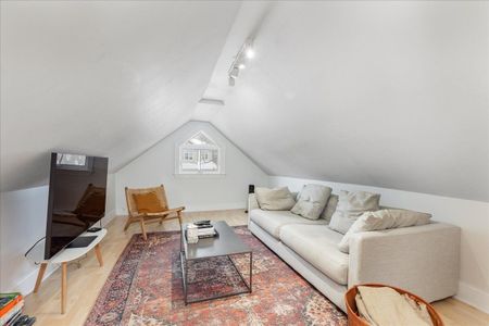 For Lease - 387 Ontario Street Unit# Upper Unit, Newmarket, Ontario - Photo 2