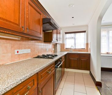 1 bedroom semi-detached house to rent - Photo 5