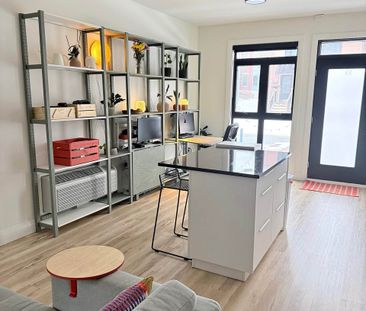 For Lease - 25 Grant Street Unit# 101, West Centre Town, Ontario - Photo 1