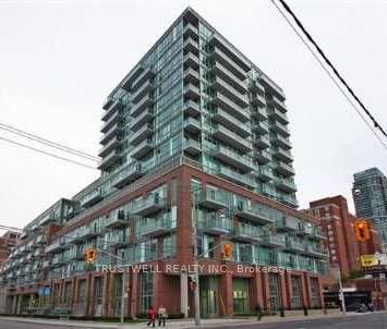 Vu Condos and Lofts - Photo 4
