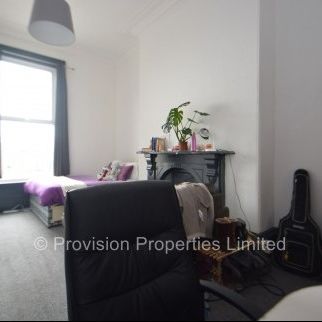 1 Bedroom Flats in Leeds - Photo 1