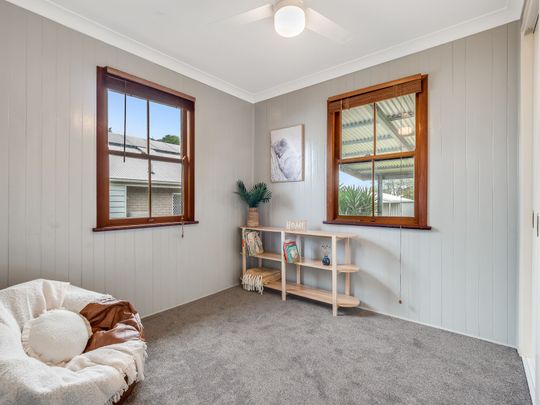 97a Stephen Street - Photo 1