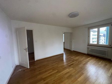 4-room apartment freshly painted in Neuhausen am Rheinfall - Photo 4