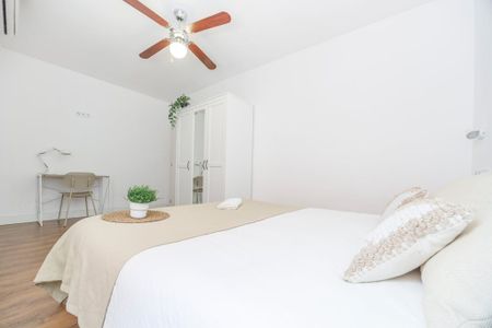 Carrer Guillén Escrivà, Valencia, Valencian Community 46011 - Photo 3