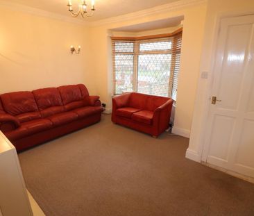 2 bedroom terraced house to rent - Photo 4