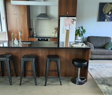 Modern Townhouse in Flat Bush - Photo 5