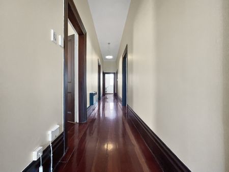 Welcome to 231 Adelaide Road - Photo 5