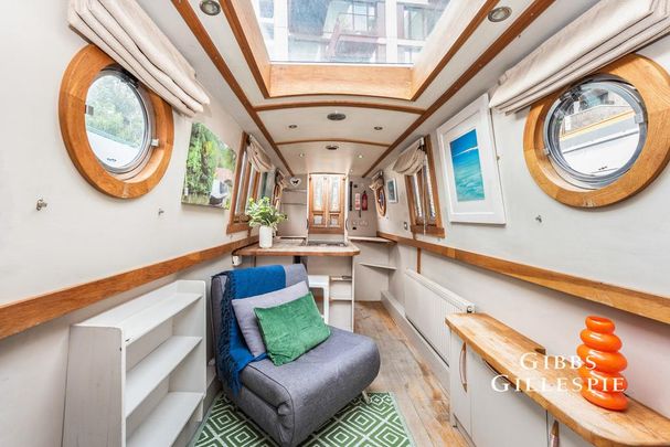 Studio to rent - Photo 1