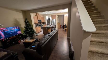 70 Evansridge Crescent Northwest, Calgary - Photo 2