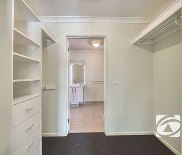 IDEAL CENTRAL LOCATION IN THE HUNT CLUB ESTATE - Photo 6
