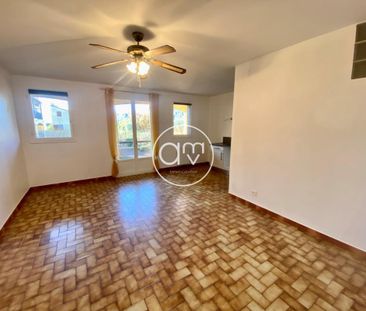 Location Appartement 2 pièces 43m² HYERES 83400 - Photo 1
