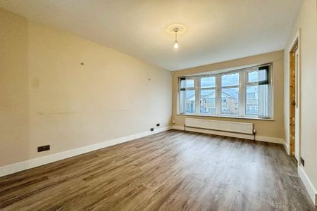 3 bedroom detached house to rent - Photo 2