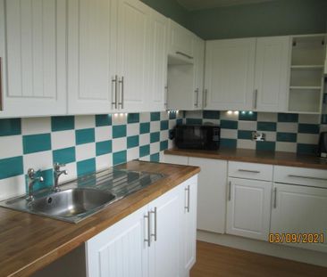 2 bedroom detached house to rent - Photo 4
