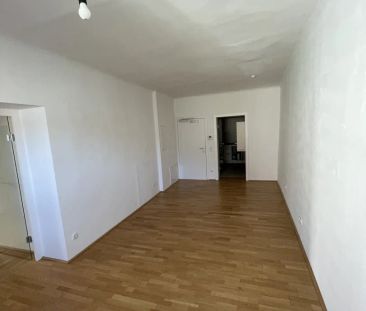 Optimal aufgeteilte 2-Zimmer-Wohnung in top renoviertem Altbau im Z... - Photo 1