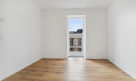 Stor og lys 2-værelses lejlighed med rummelig plantegning og stort badeværelse - Foto 3