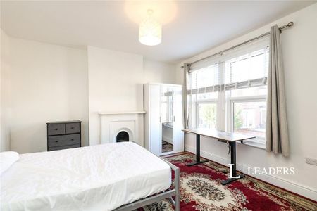 3 bedroom house to rent - Photo 4