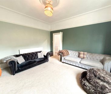 4 bedroom terraced house to rent - Photo 3