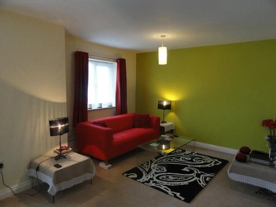 2 bedroom flat to rent - Photo 1