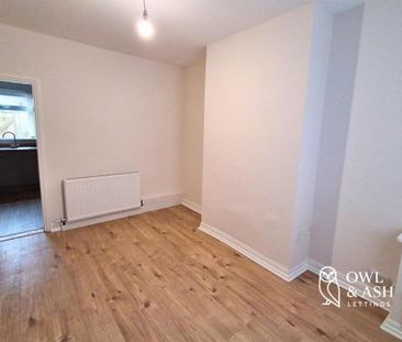 57 Glenvarlock Street, Belfast, BT5 5GS - Photo 3